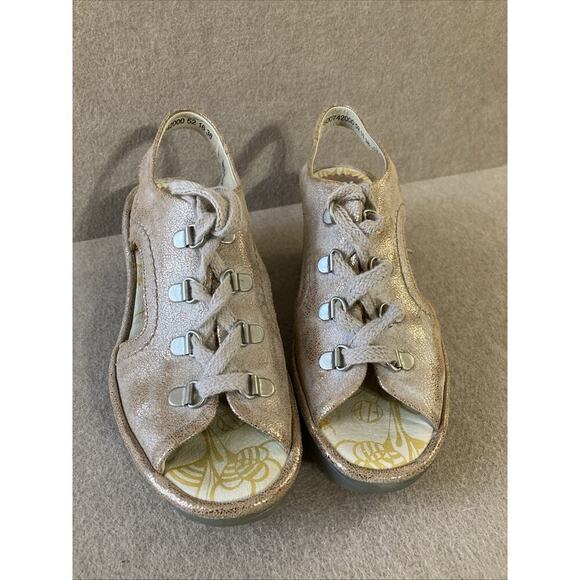 Fly London YLFA Metallic Wedge Sandals Sz 38 US 7-7.5 Rose Gold Leather Lace Up - Picture 2 of 8